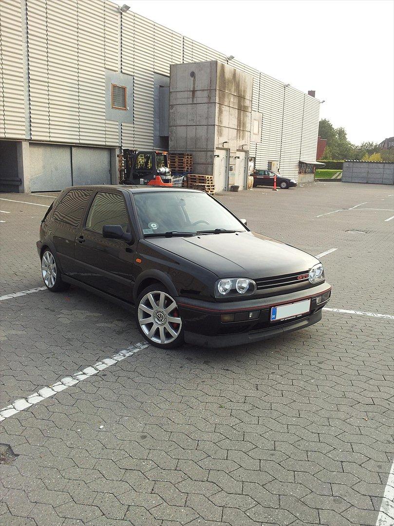 VW Golf 3 GTI Jubilæumsmodel [SOLGT] billede 2