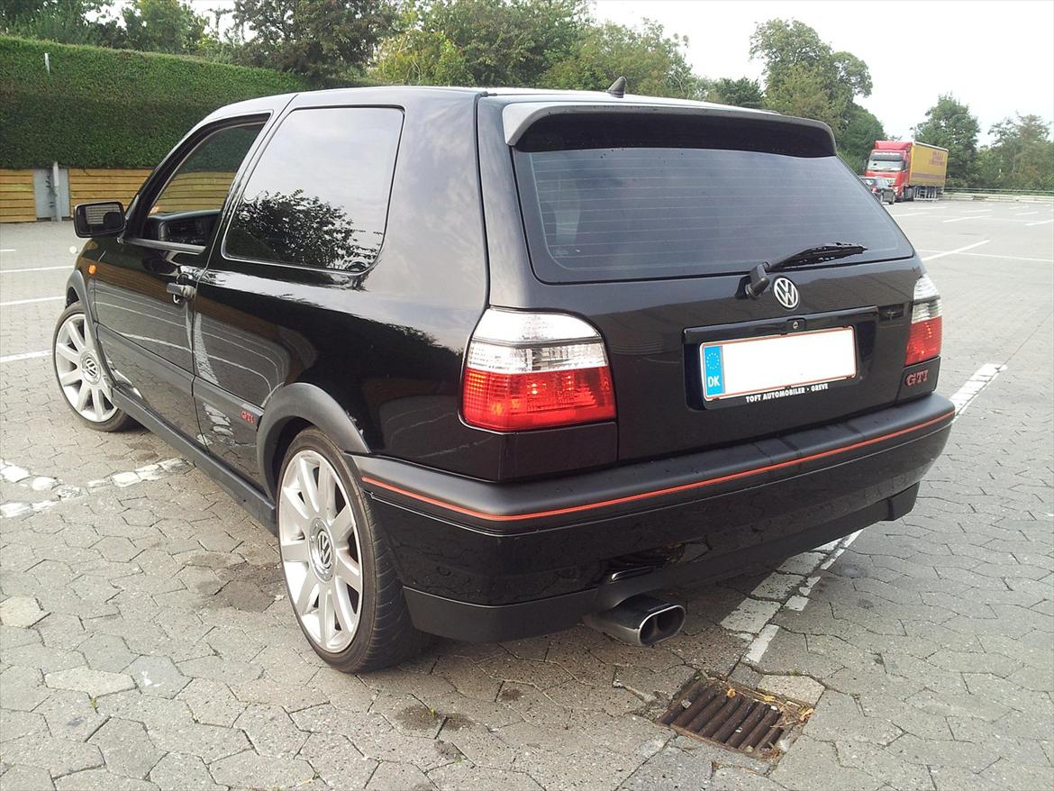 VW Golf 3 GTI Jubilæumsmodel [SOLGT] billede 17