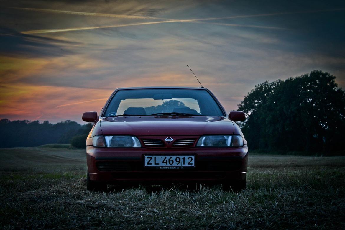 Nissan Almera 1,4 GX Twincam N15 billede 10