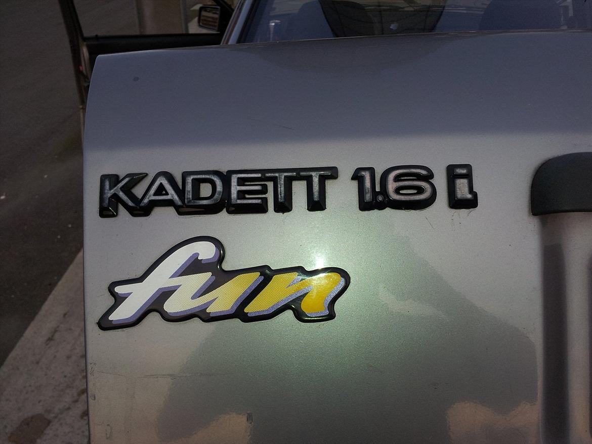 Opel Kadett E Sedan billede 12