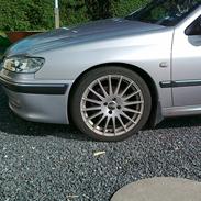 Peugeot 406