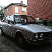 BMW 525 SOLGT...