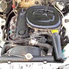 Mercedes Benz W123 230E