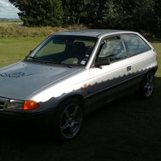 Opel Astra 1.6i  NZ