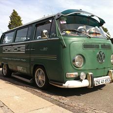 VW Bus 231