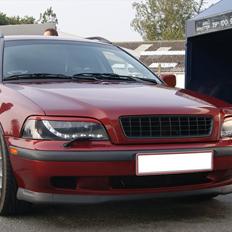 Volvo V40 1,8 16v (SOLGT)