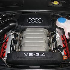 Audi A6 2,4 V6 Multitr.Limo