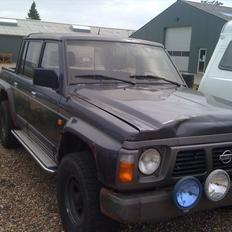 Nissan patrol GR y60