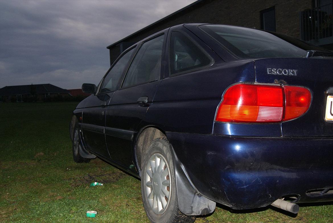 Ford Escort Solgt billede 5