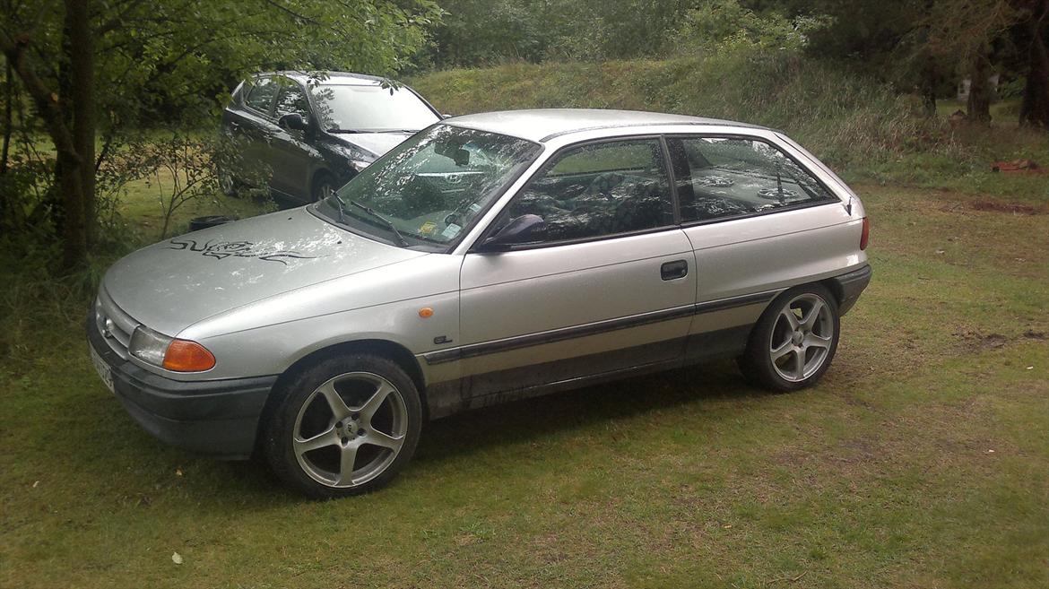 Opel Astra 1.6i  NZ billede 5