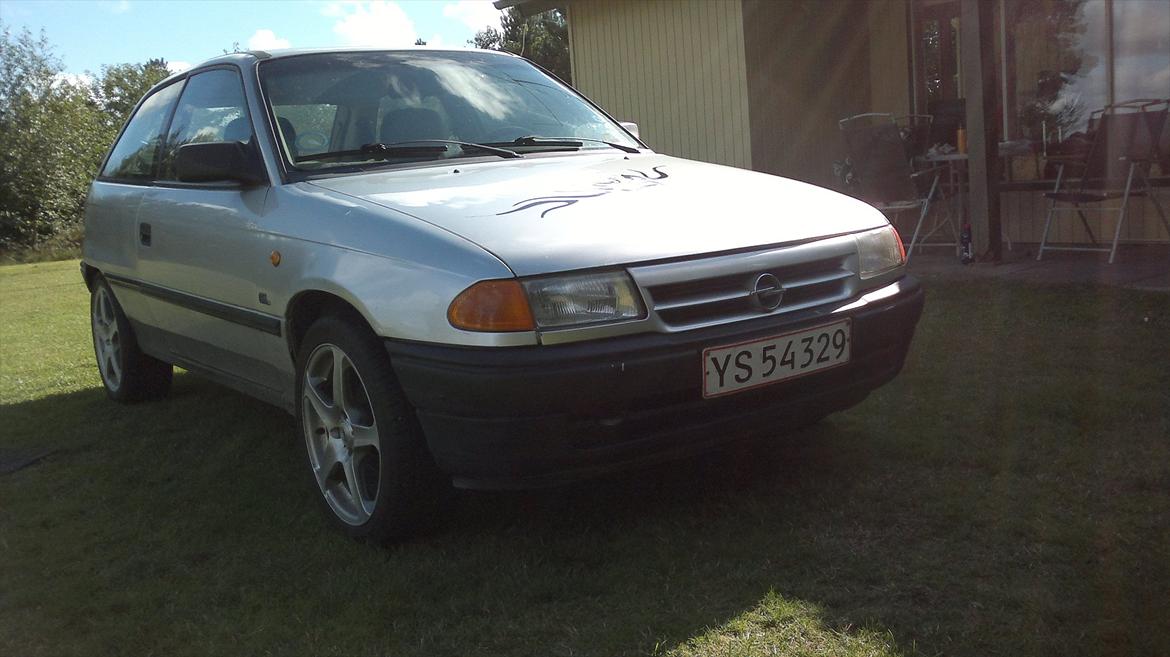 Opel Astra 1.6i  NZ billede 8