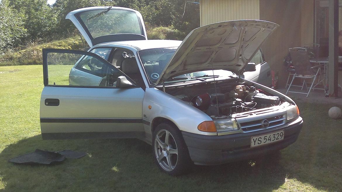 Opel Astra 1.6i  NZ billede 15