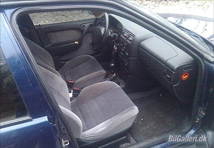 Opel Vectra A billede 2