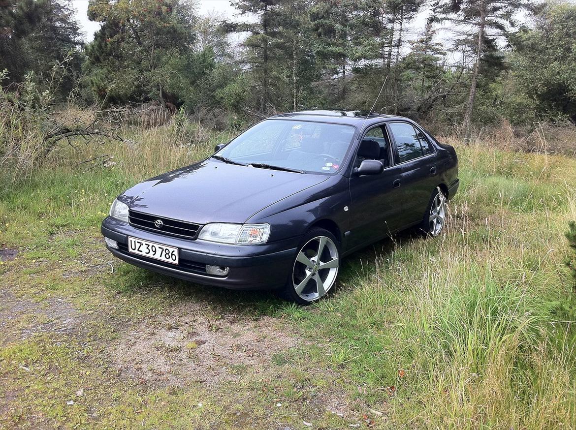 Toyota Carina e 1,6 GLI billede 2