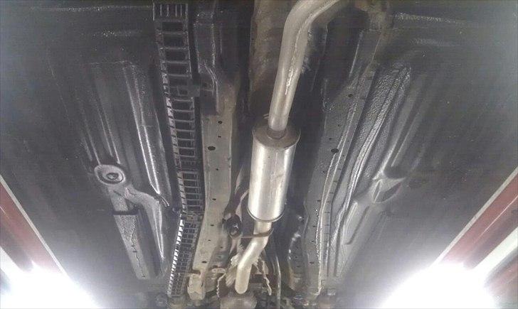 Honda Civic 1,4is ( Totalt skadet)  billede 15