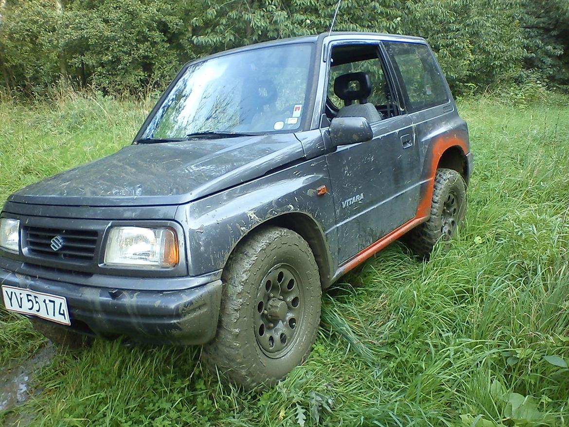 Suzuki Vitara JLX billede 1