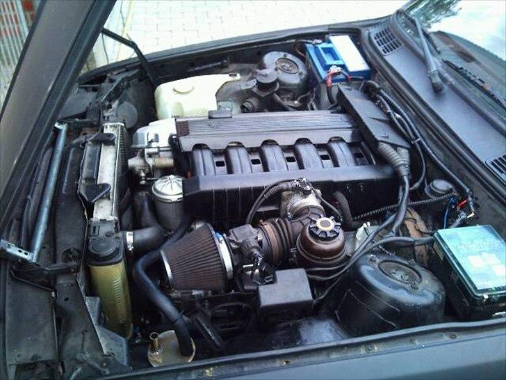 BMW E30 328i m52 billede 7