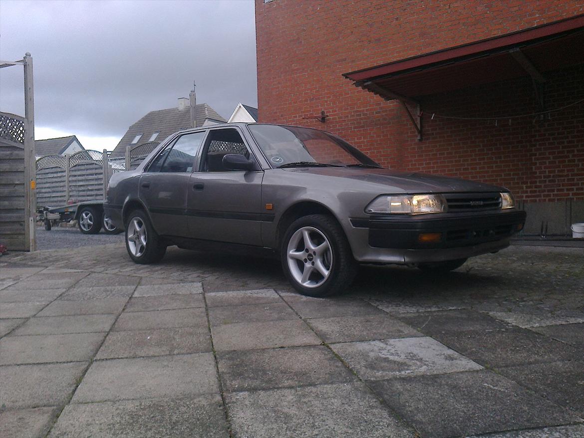 Toyota carina 2 solgt billede 1