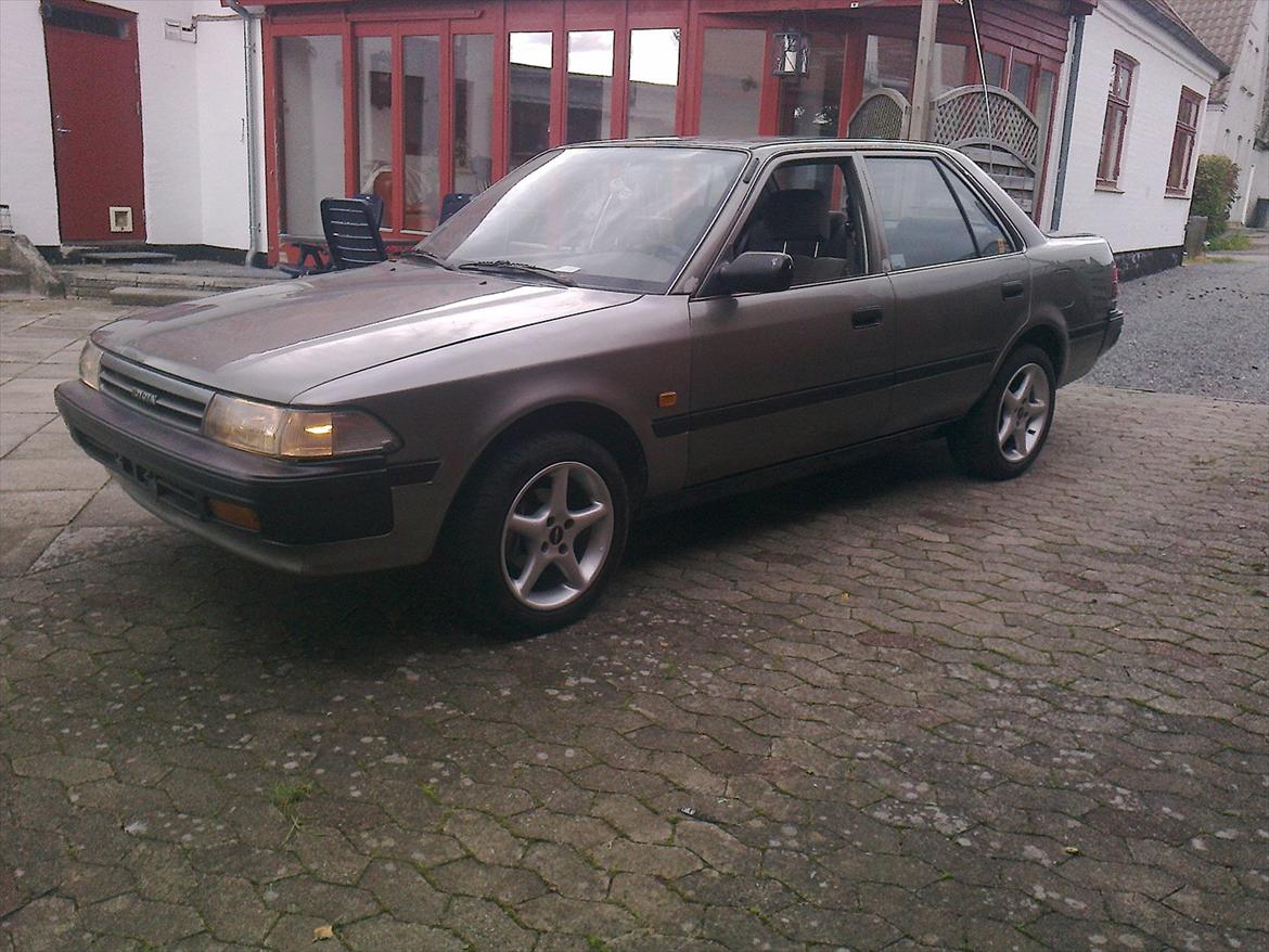 Toyota carina 2 solgt billede 5