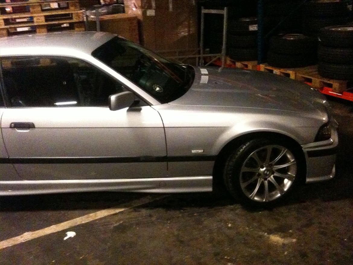 BMW e36 318 iS M-technic Solgt billede 20