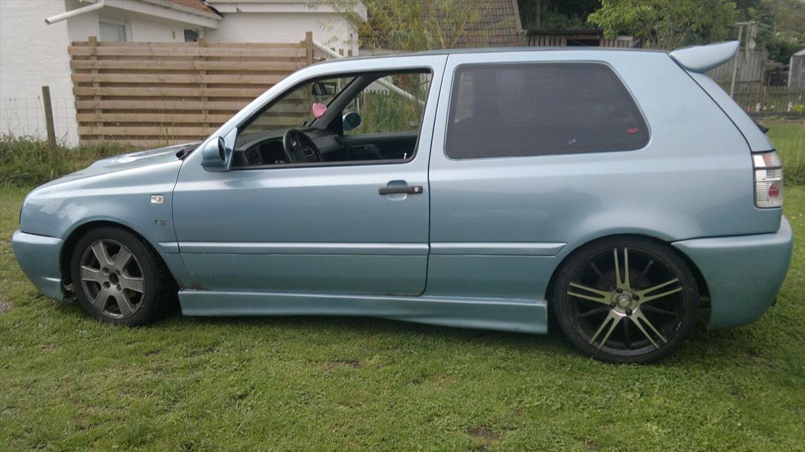 VW Golf 3 1.8  Solgt billede 4