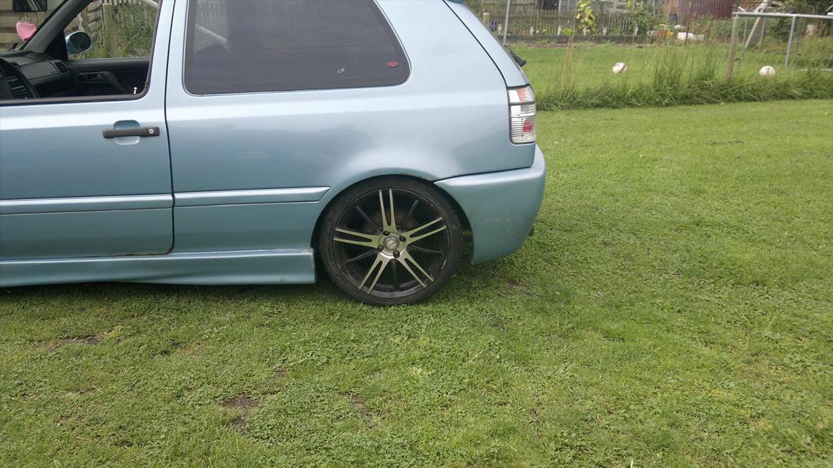 VW Golf 3 1.8  Solgt billede 7