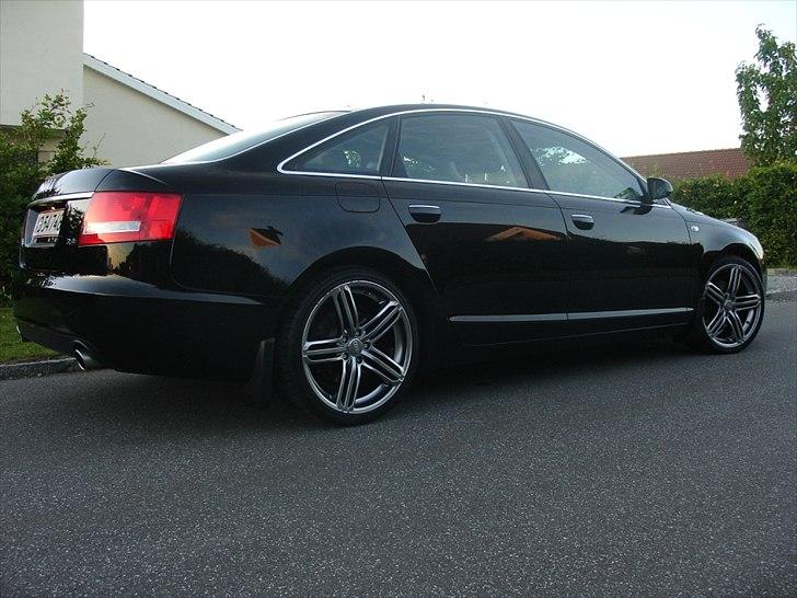 Audi A6 2,4 V6 Multitr.Limo billede 4