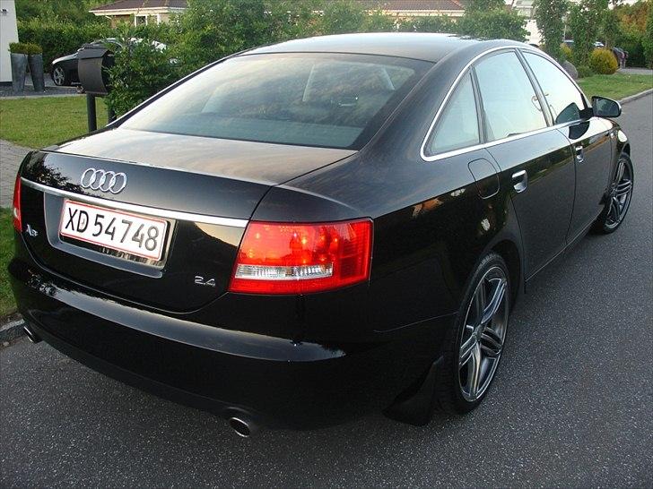 Audi A6 2,4 V6 Multitr.Limo billede 5