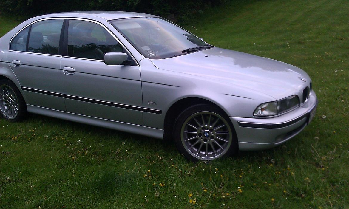 BMW E39 528i billede 8