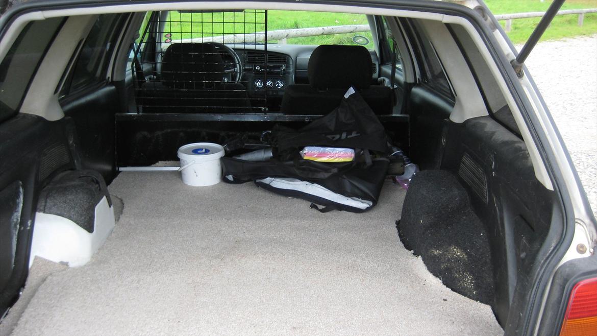 VW Golf lll st.car til salg billede 19