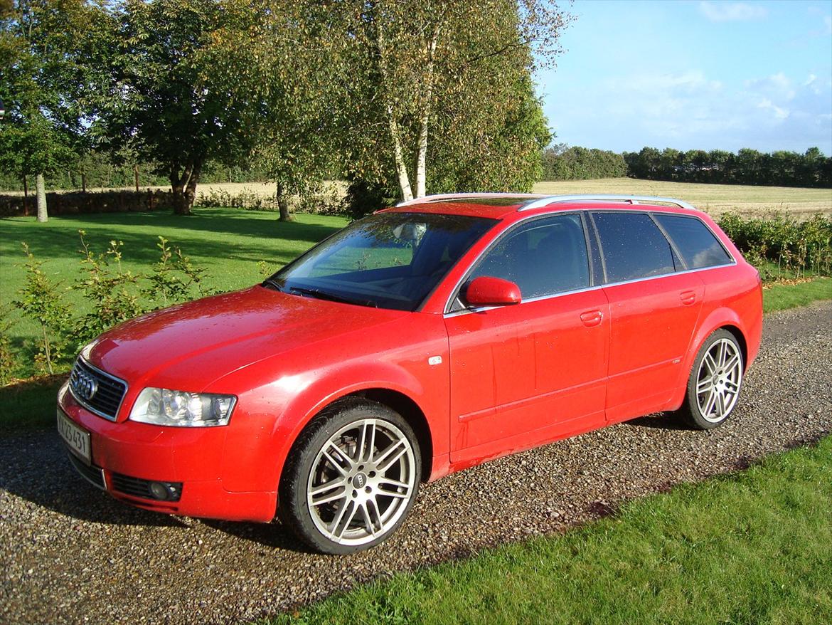 Audi A4 Avant 1,9tdi  S-line billede 2