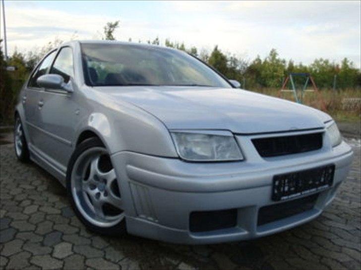 VW Bora 2.3 V5 20V billede 3