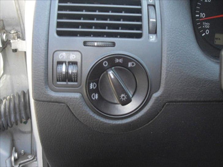 VW Bora 2.3 V5 20V billede 11