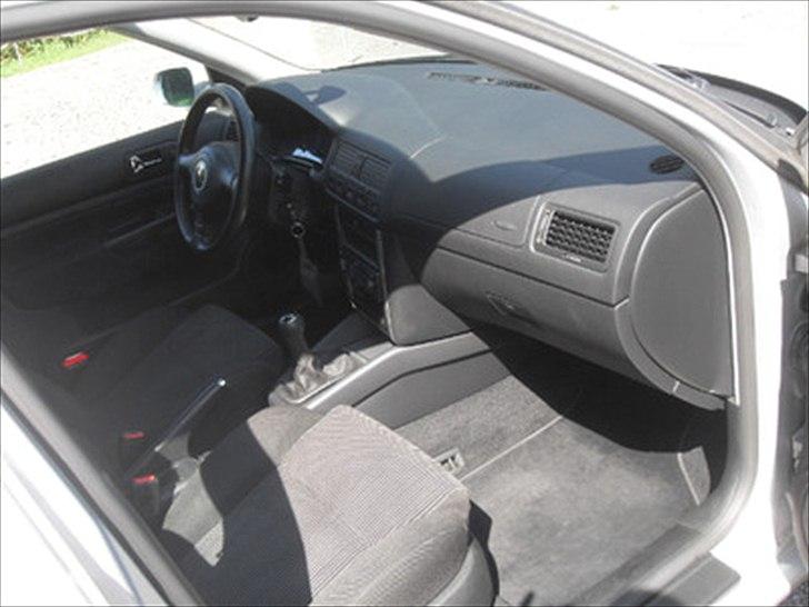 VW Bora 2.3 V5 20V billede 14