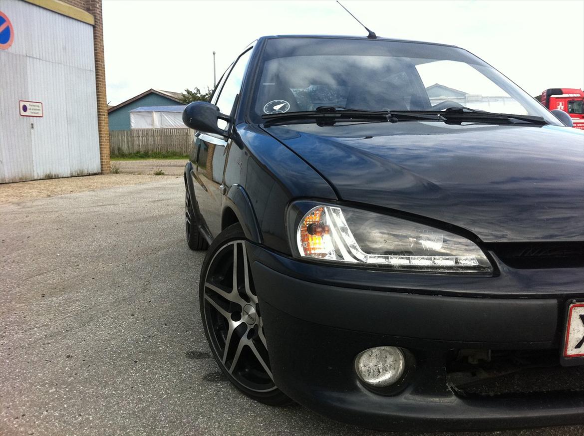 Peugeot 106 GTI billede 1