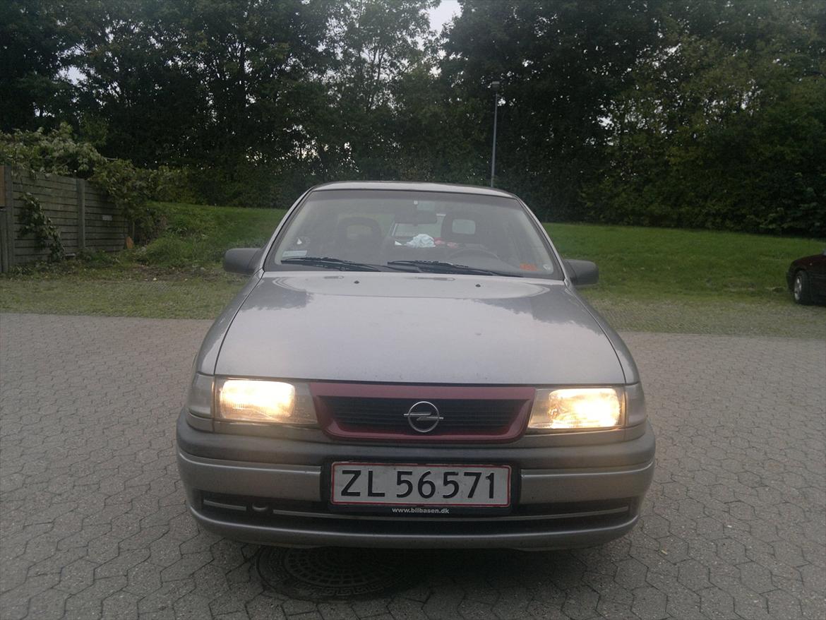 Opel Vectra ( Solgt ) billede 1