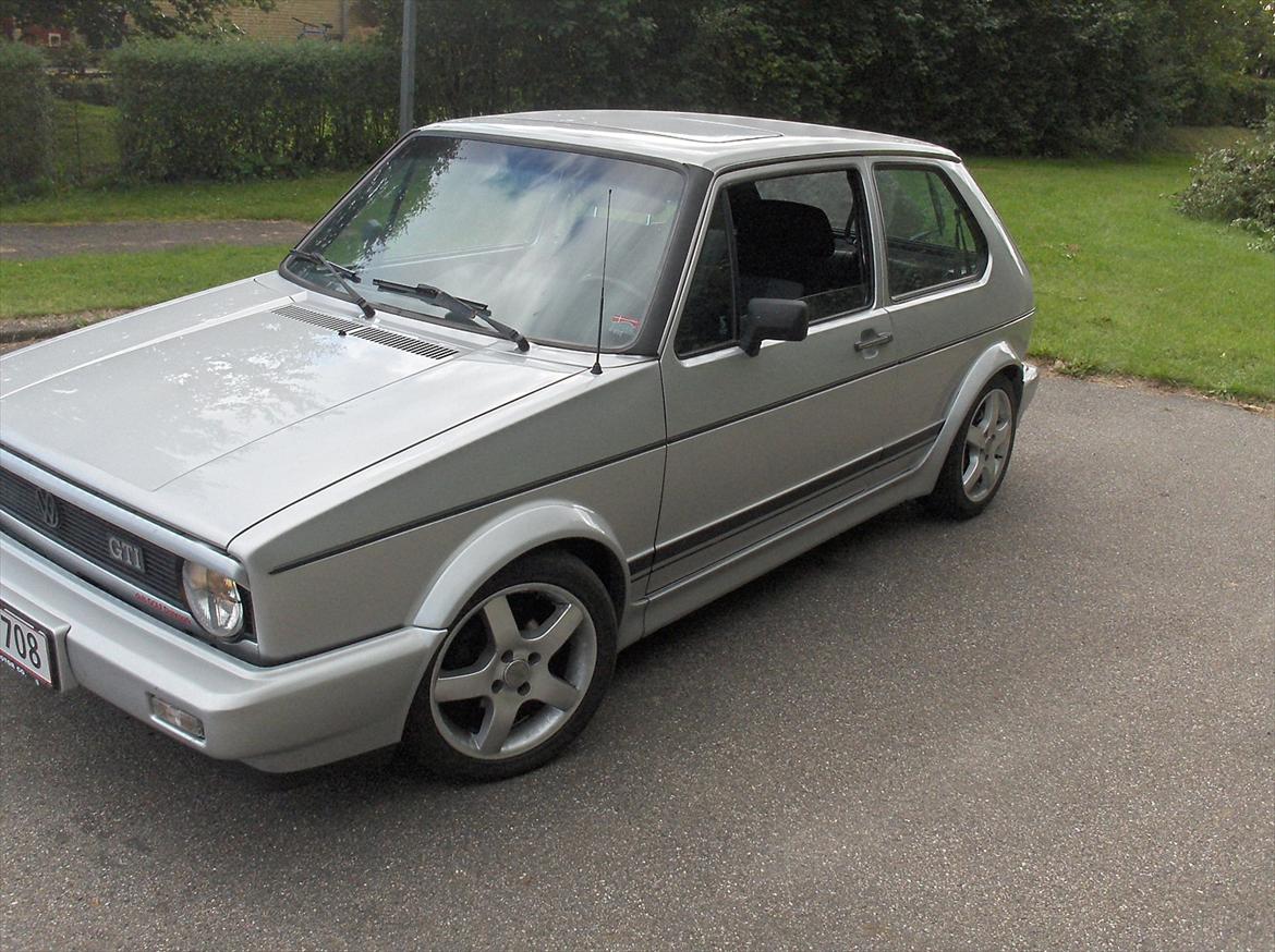 VW golf gti pirelli - min fine golf 1 gti g60, dog kræver den 
nogle andre fælge sommeren 2012.. billede 1