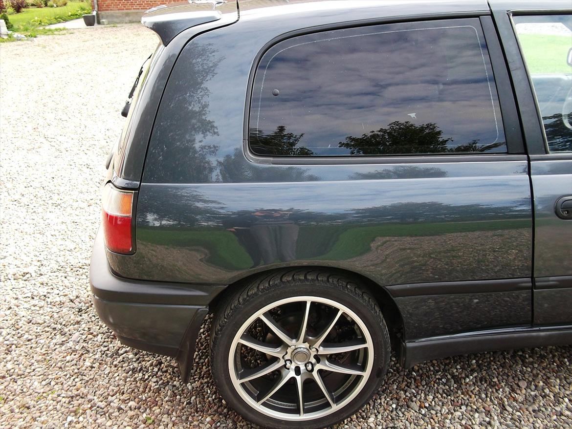 Nissan Sunny SR (Solgt) billede 5