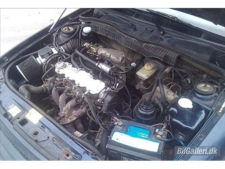 {{currentPhoto.altText}} billede {{currentPhoto.number}}