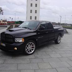Dodge Ram SRT 10 VIPER solgt