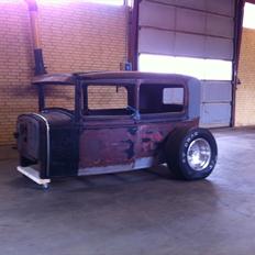 Ford A aka Bad Ass Rod 10,5"