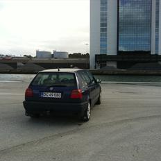 VW Golf 1.8