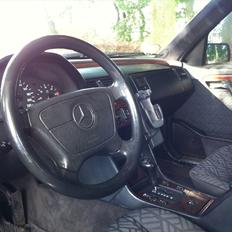 Mercedes Benz C250D -Solgt-