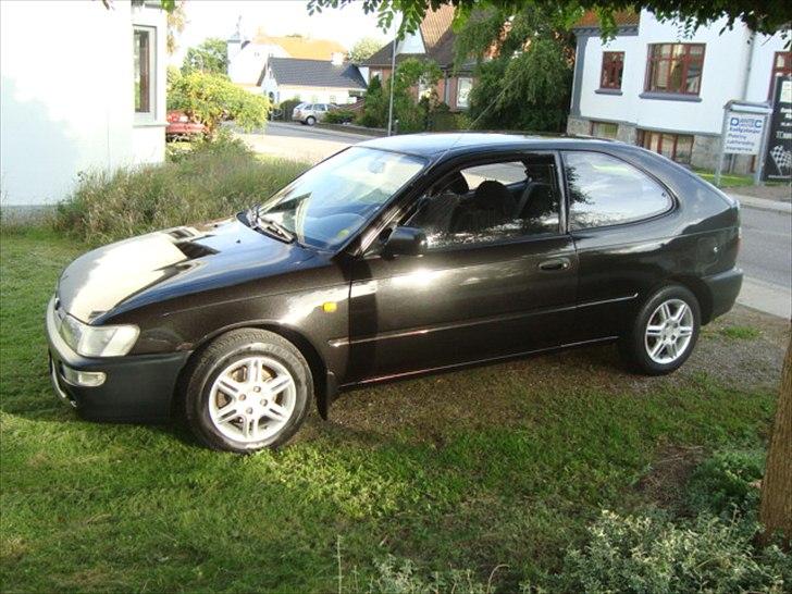 Toyota Corolla 1,3 XLi billede 2