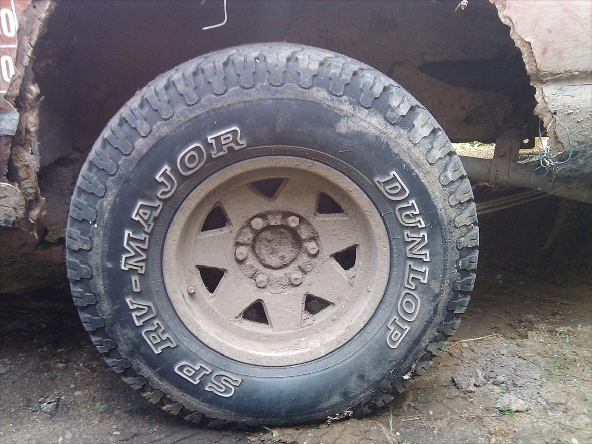 Nissan Patrol 3.3 TD *SOLGT* i stumper billede 5