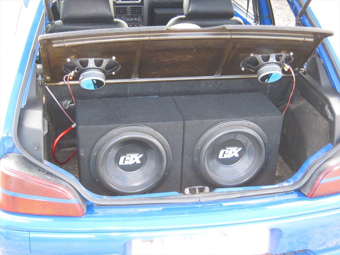 Peugeot 106 rally byttet billede 8