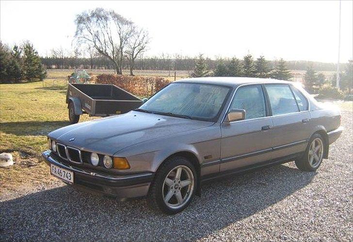 BMW E32 750iLA V12 billede 16