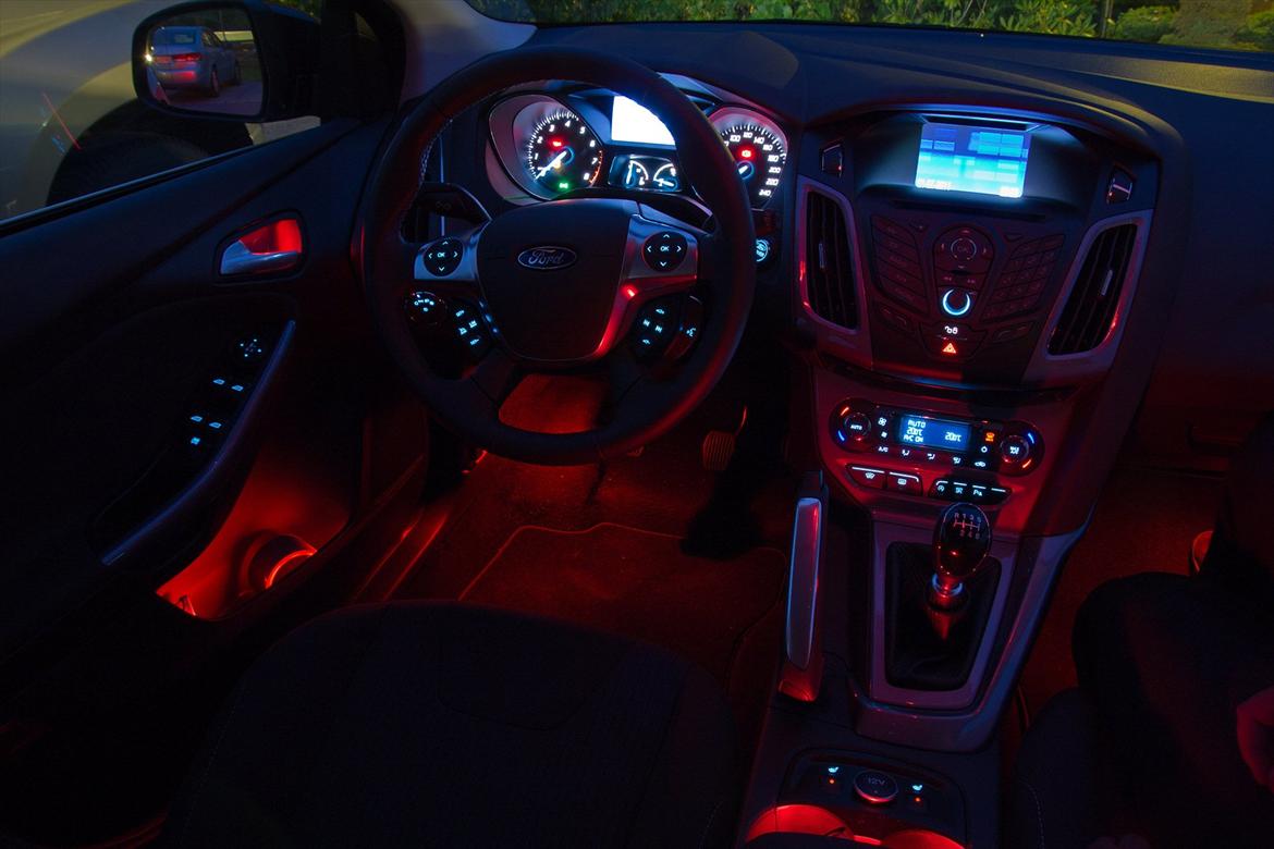 Ford Focus 1,6 SCTi Titanium 5d billede 14