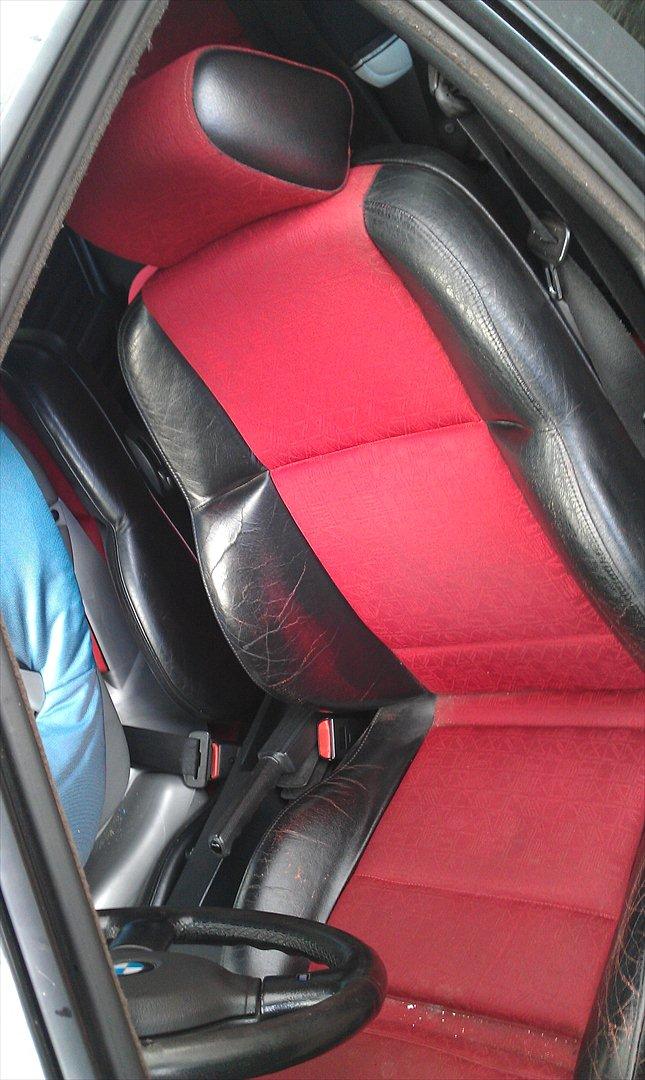 BMW 325i 24v Touring  SOLGT billede 4