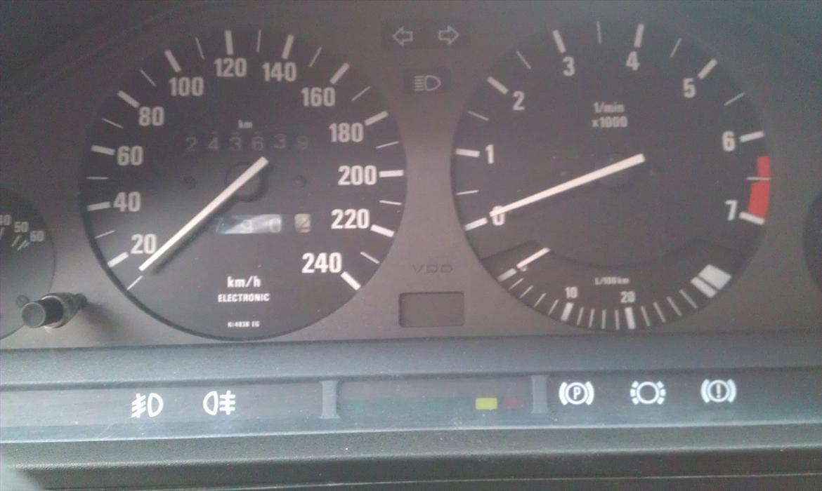 BMW 325i 24v Touring  SOLGT billede 5